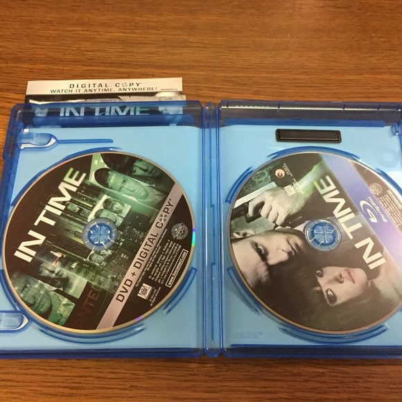 In Time Blu ray - Picture 4 of 5